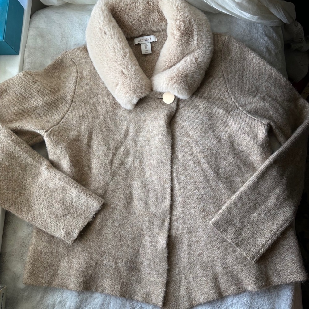 Chic Brown Vegan Fur Collar Cardigan Downtown Girl